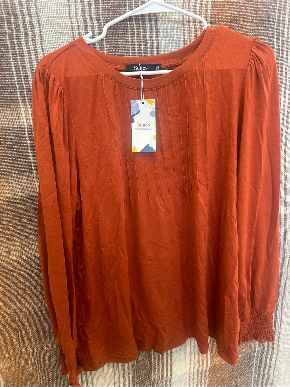 Women's Long-Sleeve Pleated Front Tee in Rust